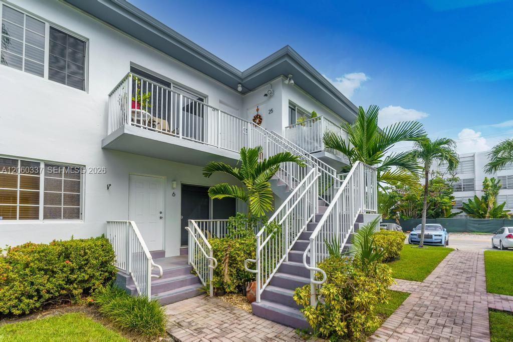 9280 Bay Harbor Terrace