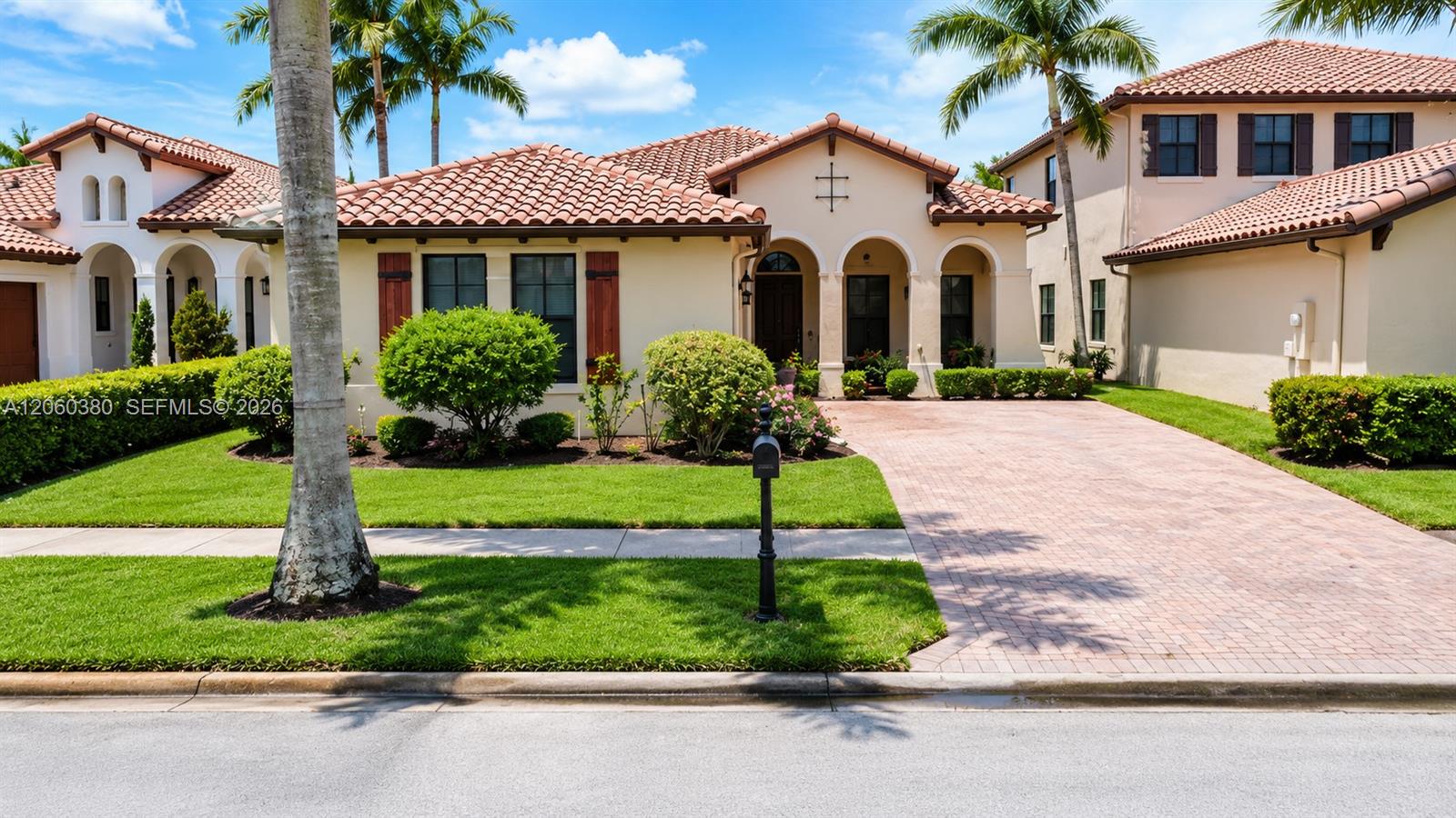 8514 NW 37th Court