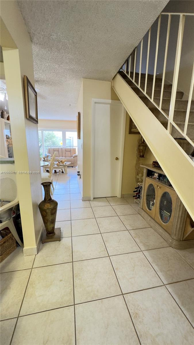 30 NW 87th Avenue