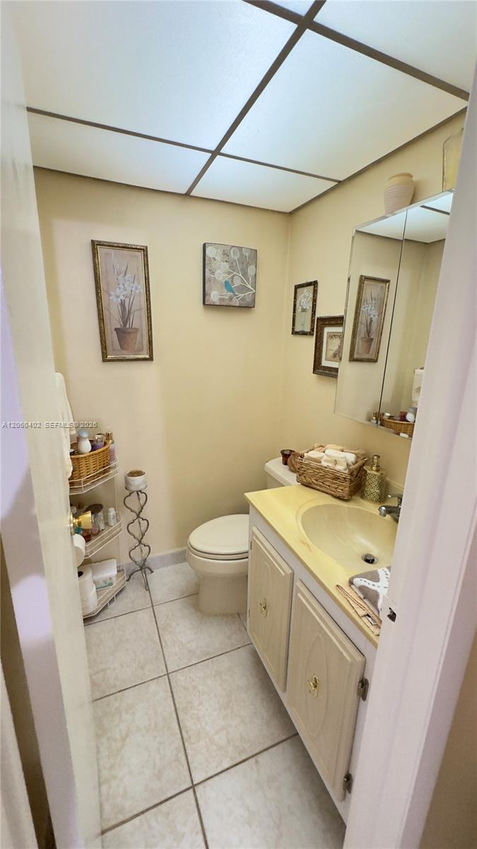 30 NW 87th Avenue
