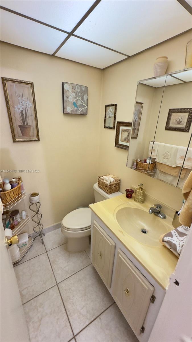 30 NW 87th Avenue