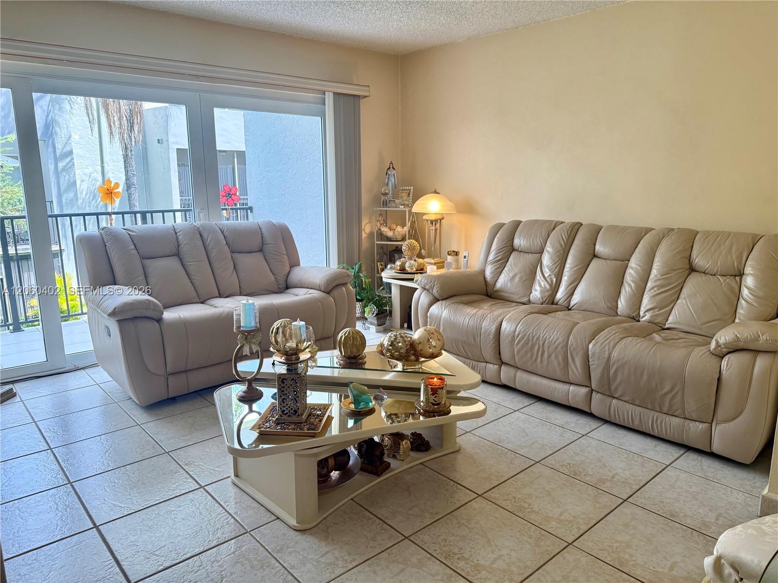 30 NW 87th Avenue