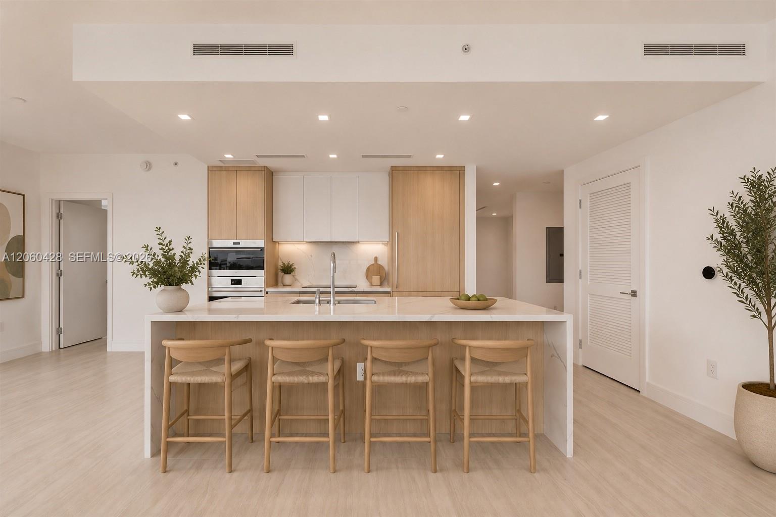 2411 Laguna Circle