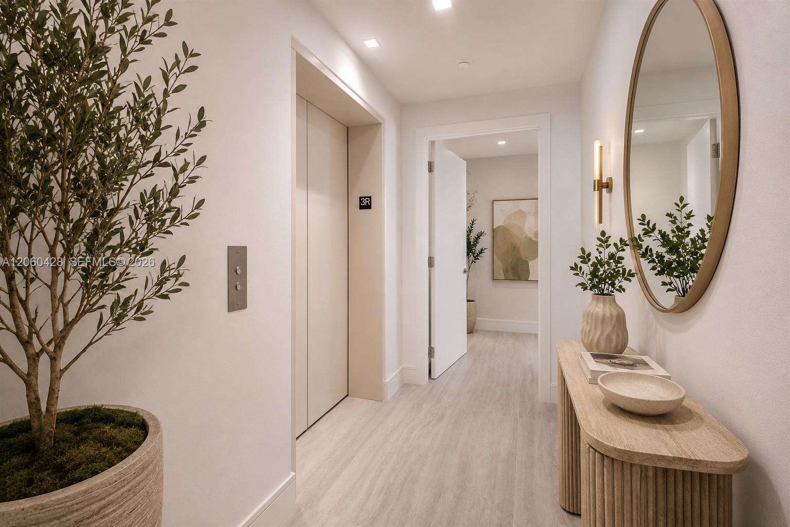 2411 Laguna Circle