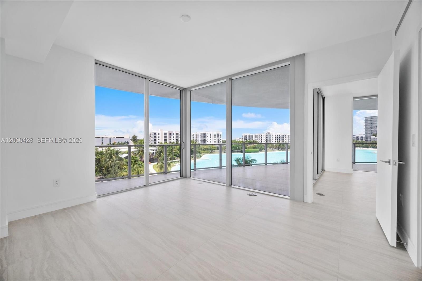 2411 Laguna Circle