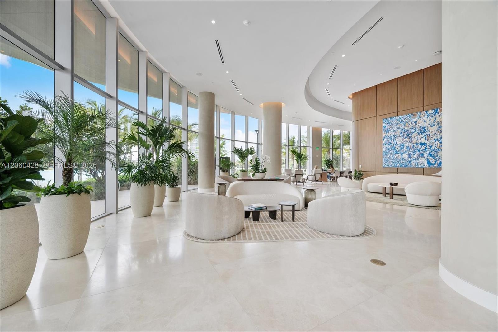 2411 Laguna Circle