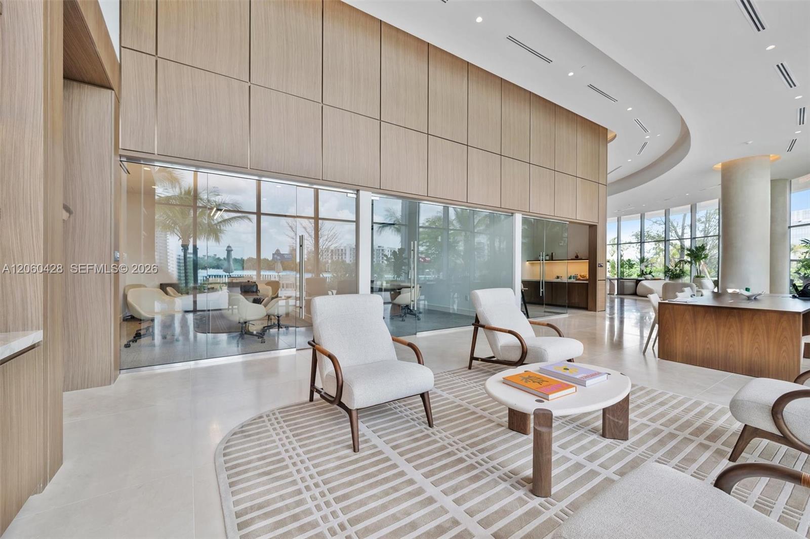 2411 Laguna Circle