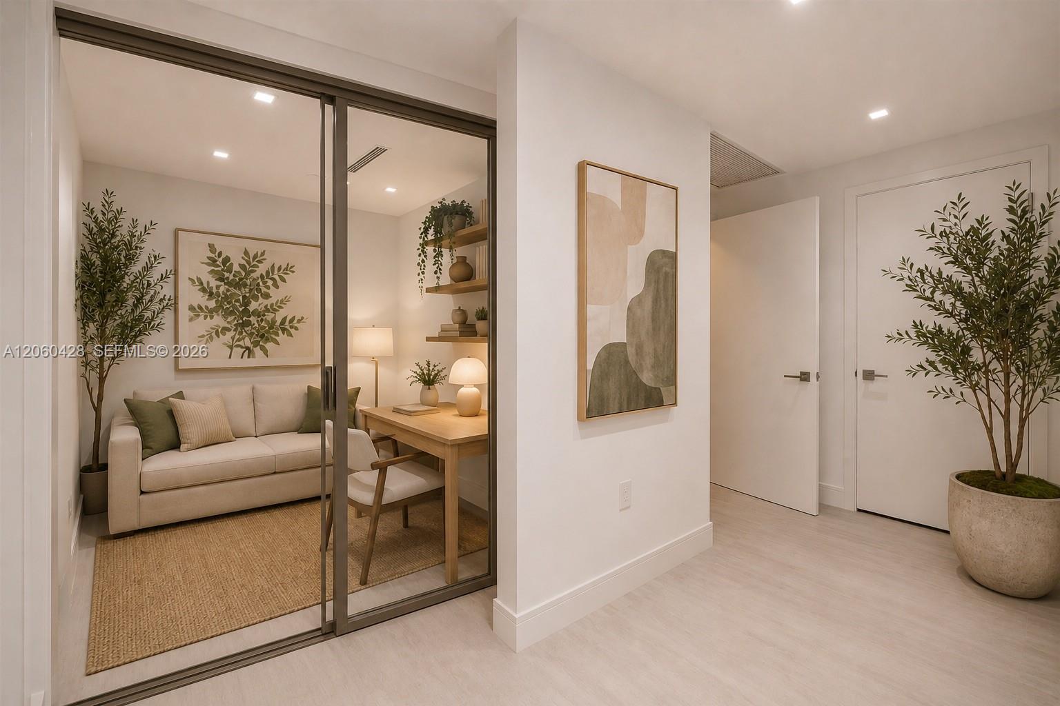 2411 Laguna Circle