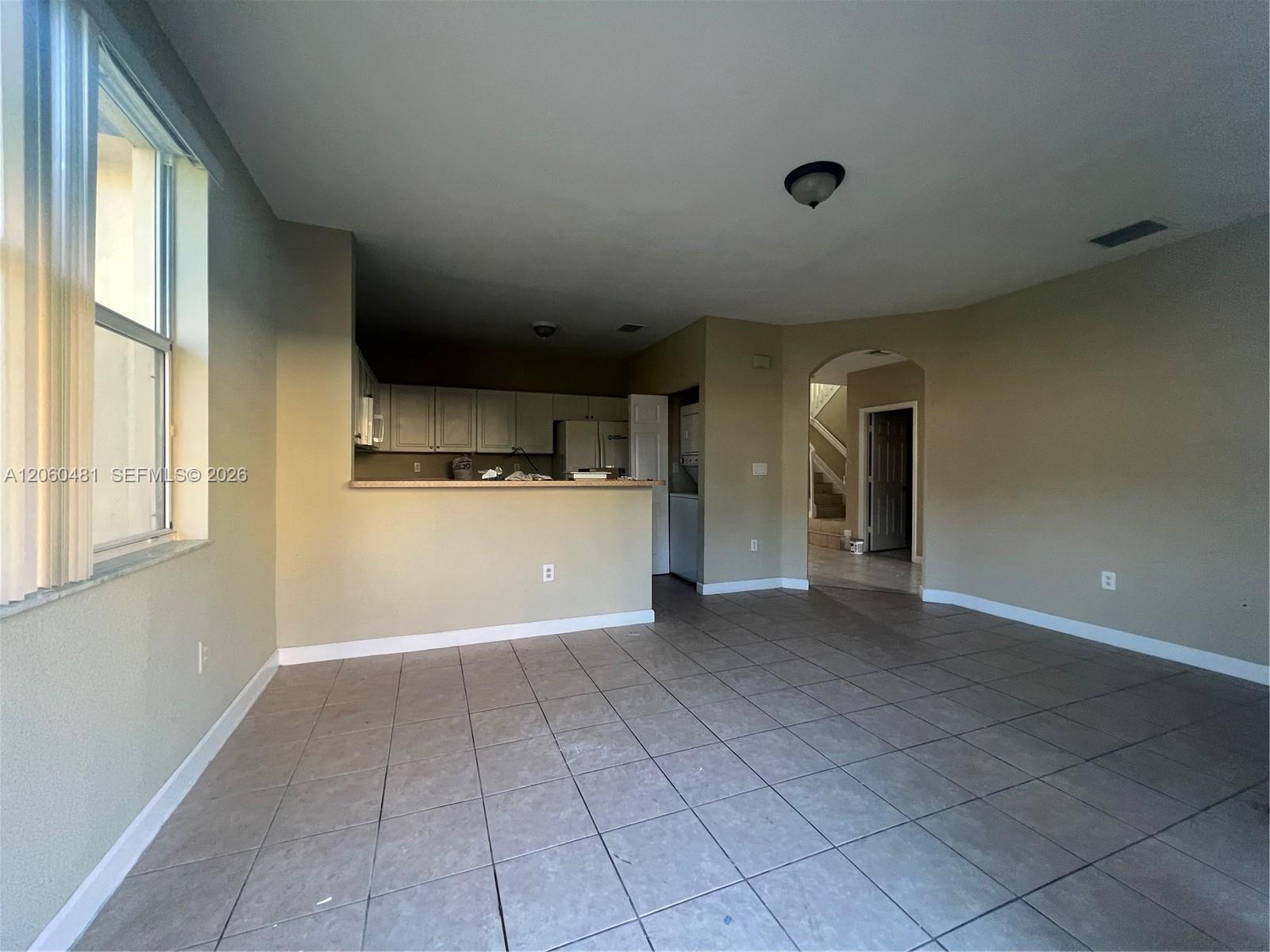 3360 NE 14th Drive