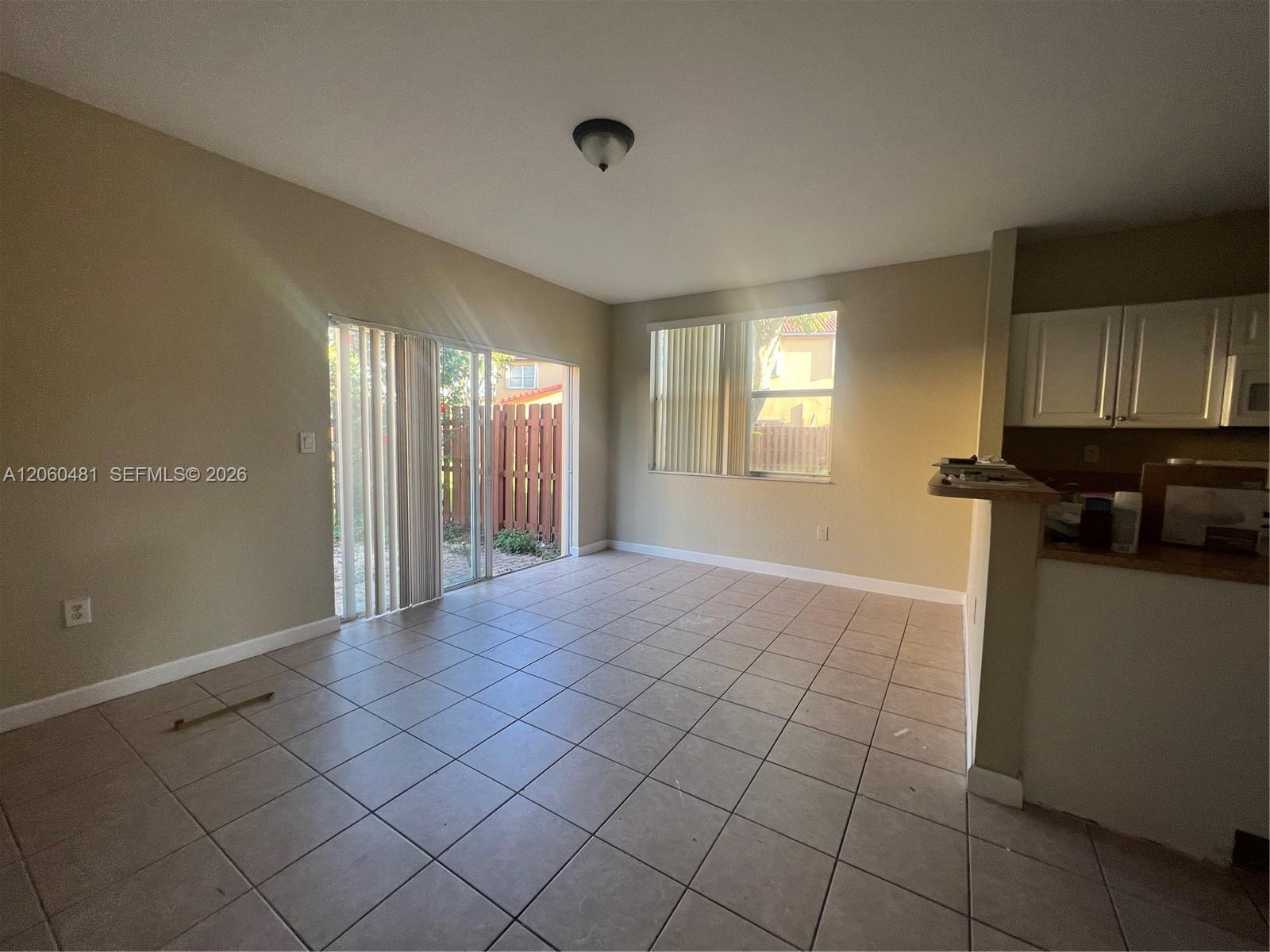 3360 NE 14th Drive