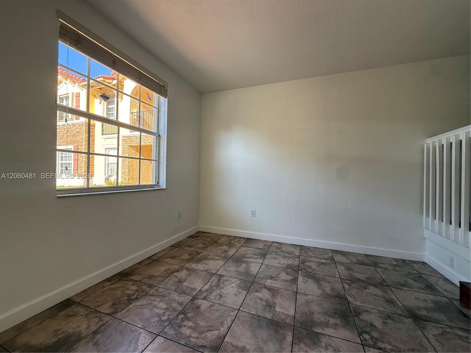 3360 NE 14th Drive