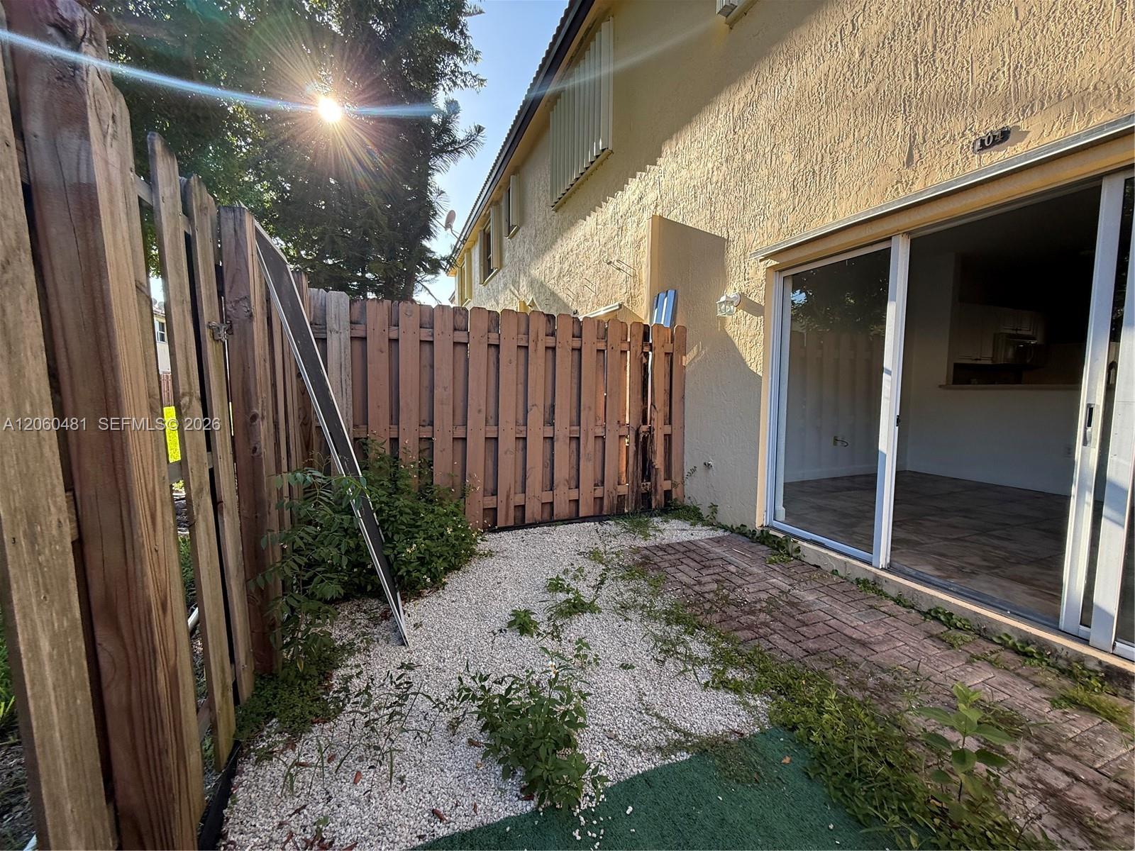 3360 NE 14th Drive