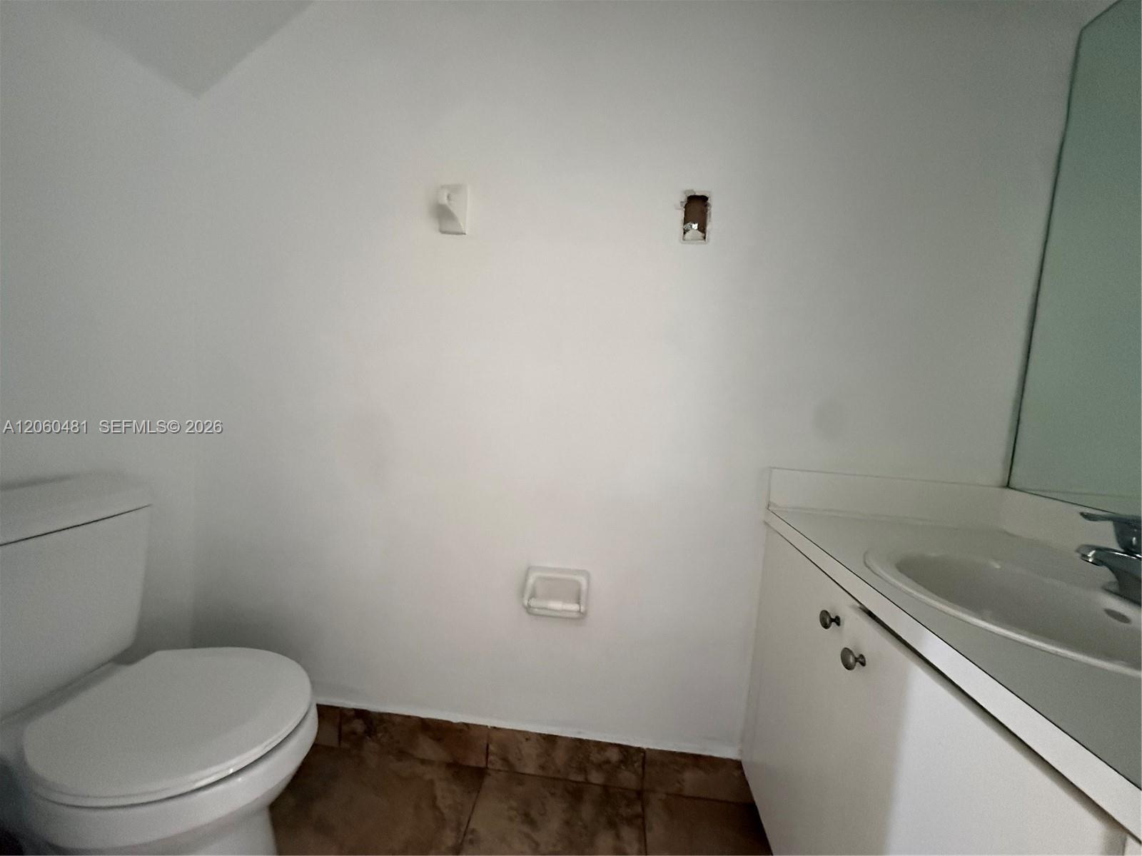 3360 NE 14th Drive