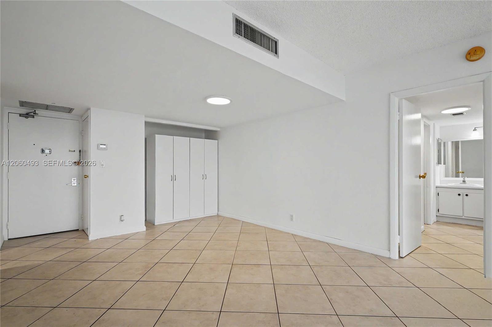 20335 W Country Club Drive