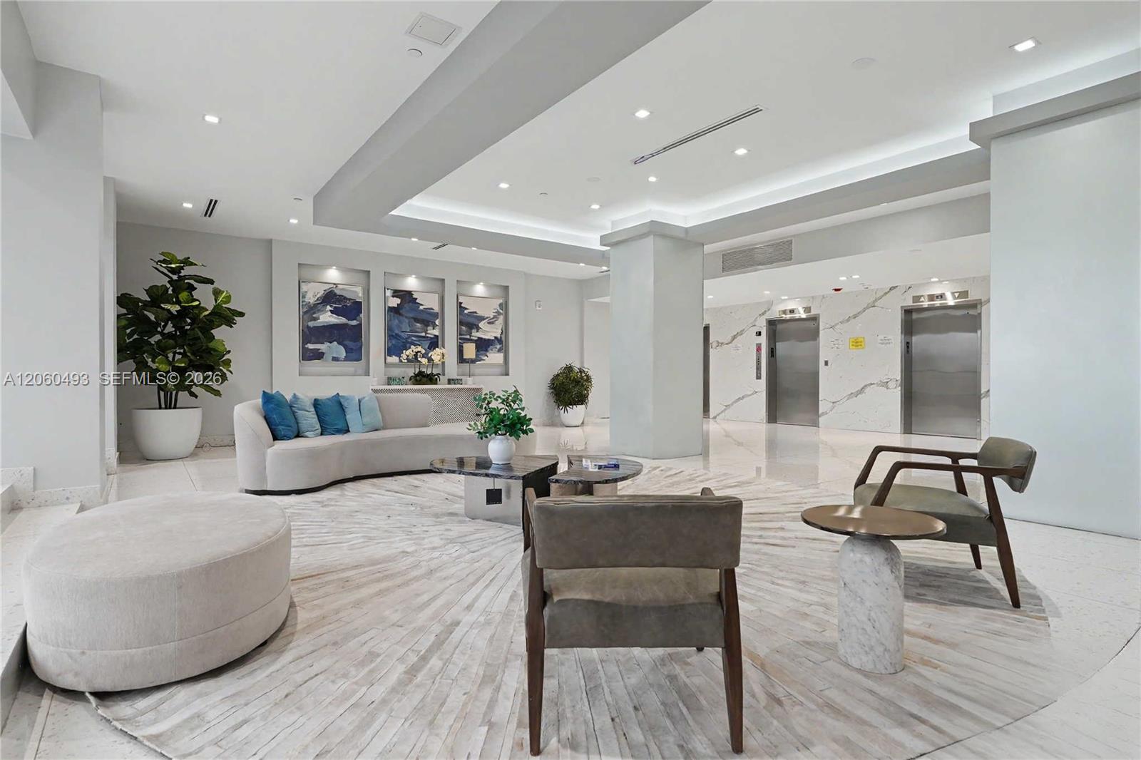 20335 W Country Club Drive