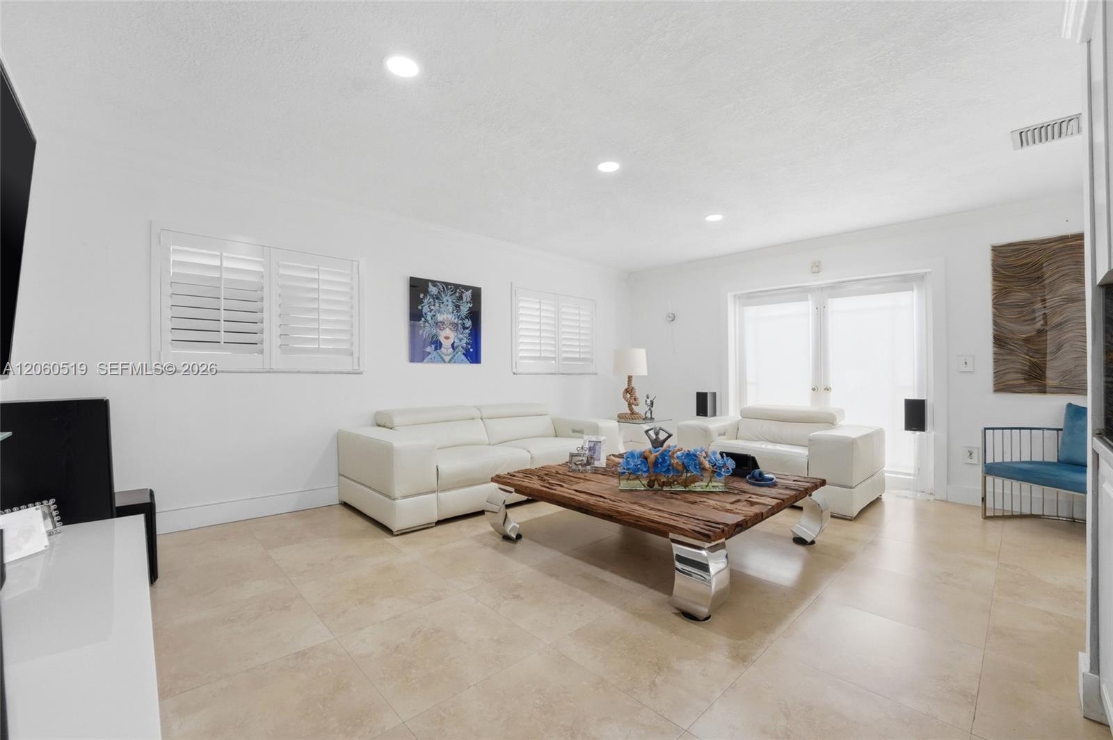 323 NW 136th Place
