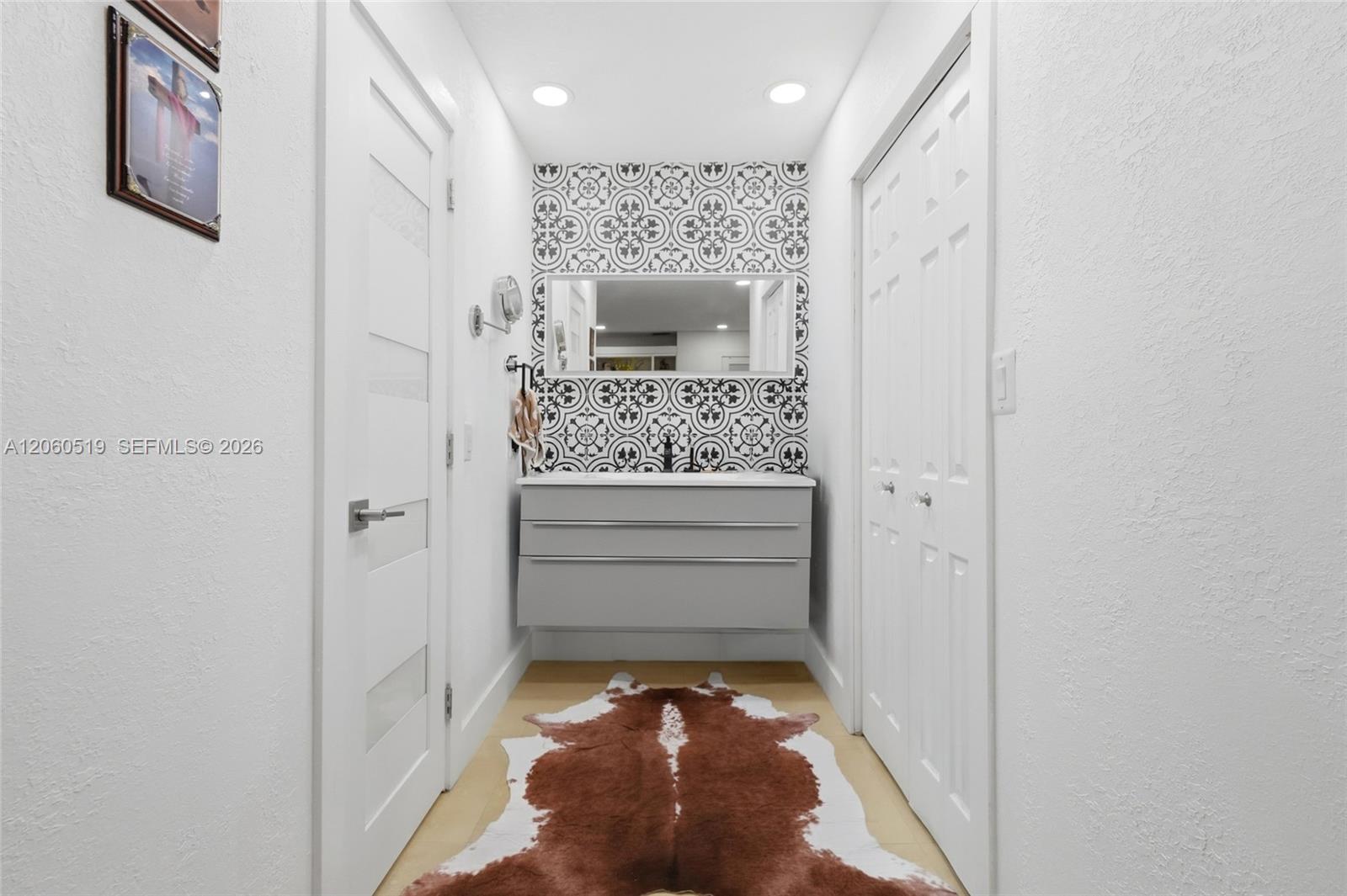 323 NW 136th Place