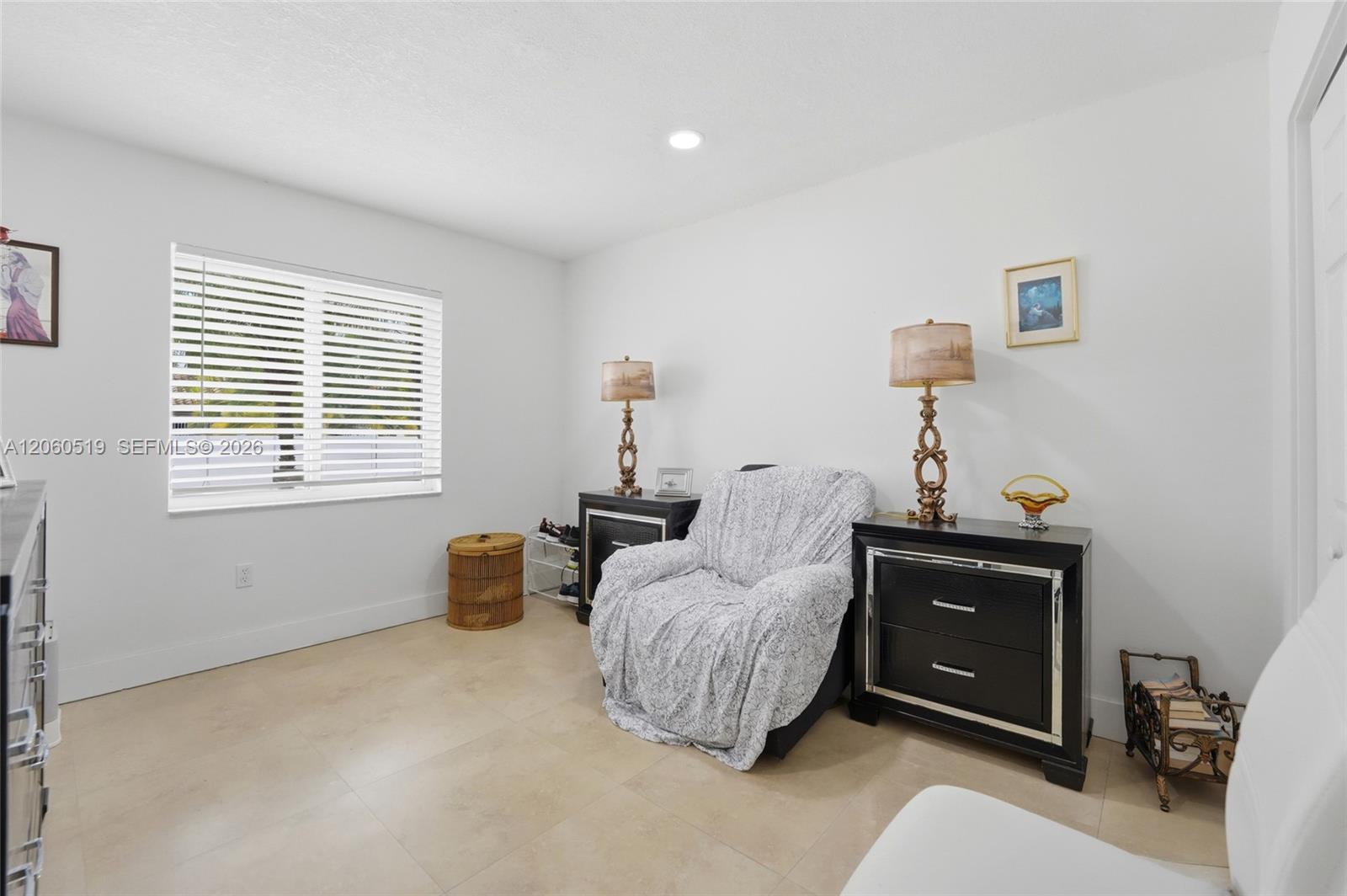 323 NW 136th Place