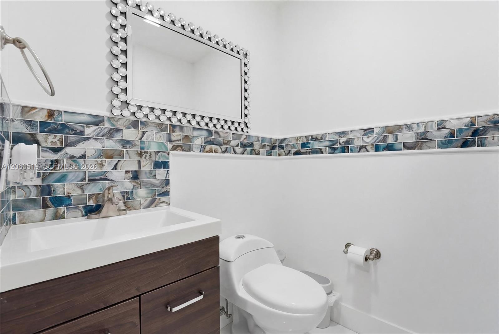 323 NW 136th Place