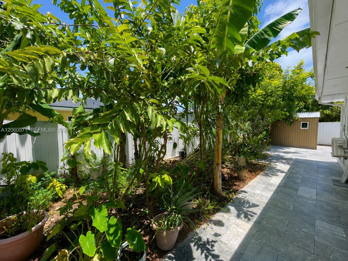 19727 SW 118th Place