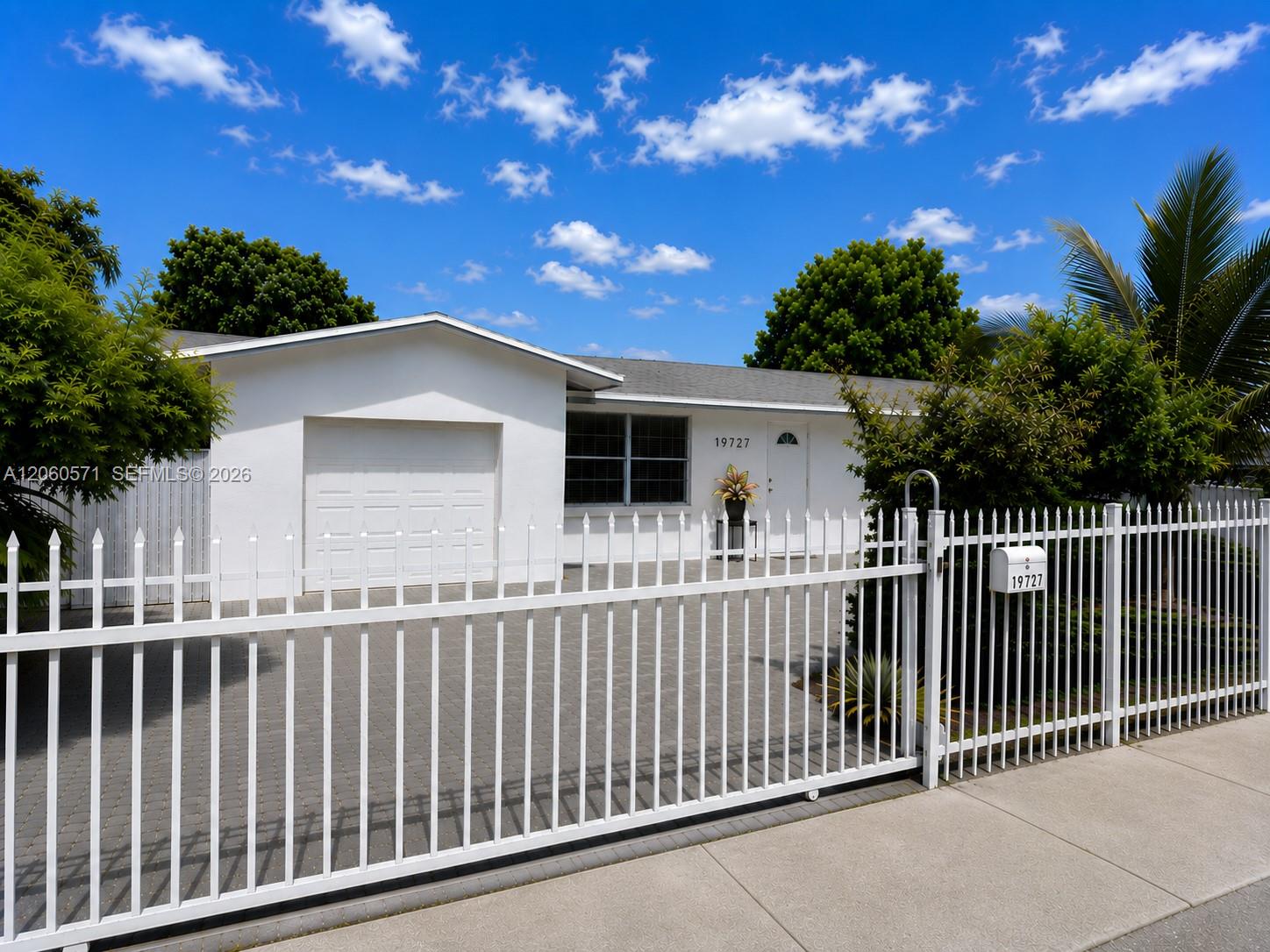 19727 SW 118th Place