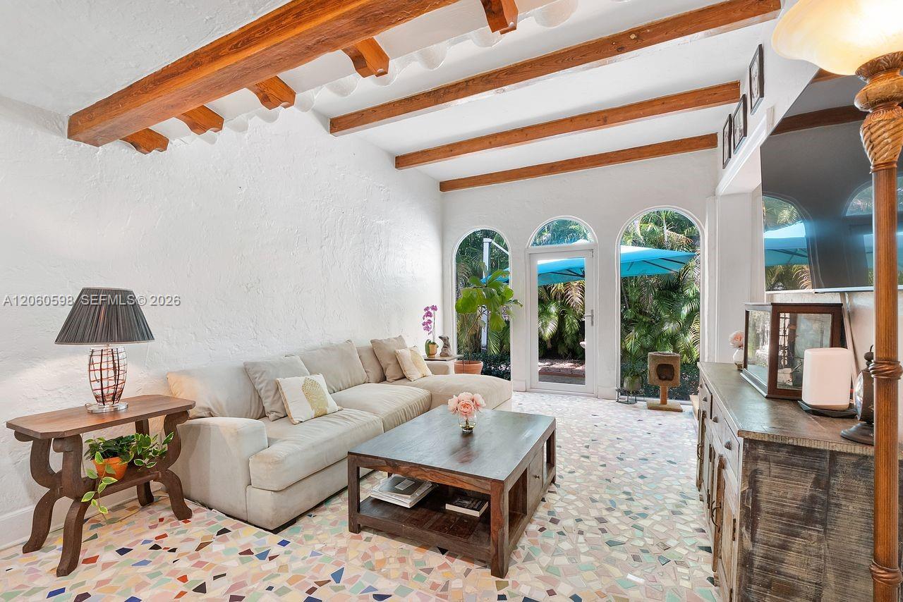 1042 Sorolla Avenue