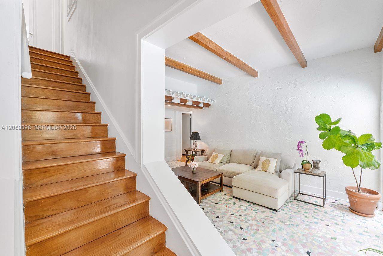 1042 Sorolla Avenue