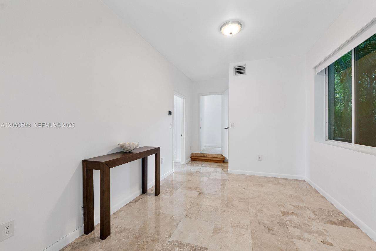 1042 Sorolla Avenue