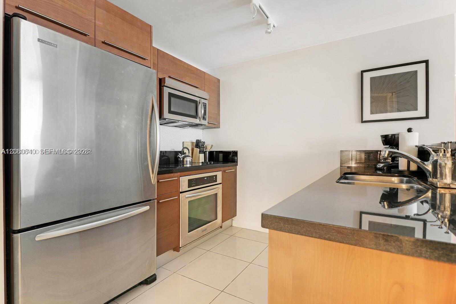 253 NE 2nd Street