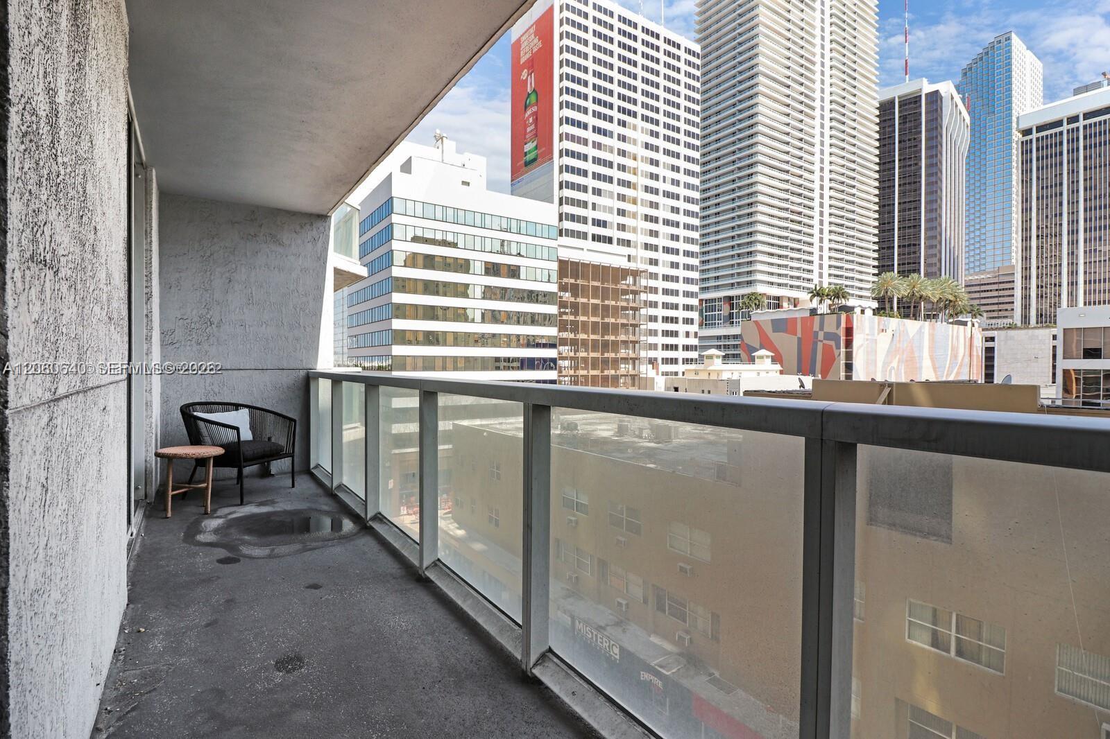 253 NE 2nd Street
