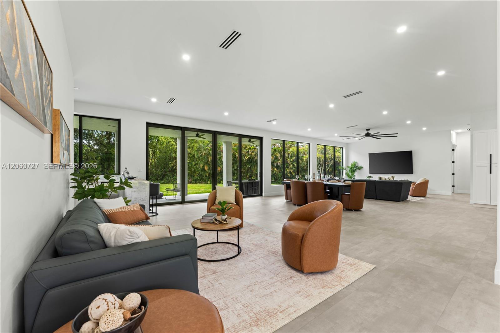 360 Holly Lane