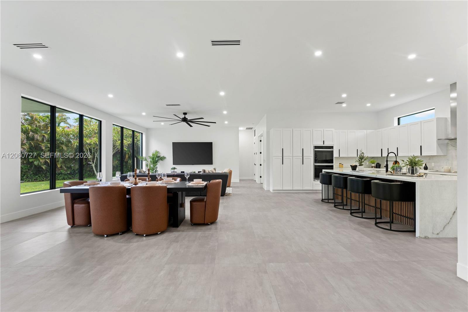 360 Holly Lane
