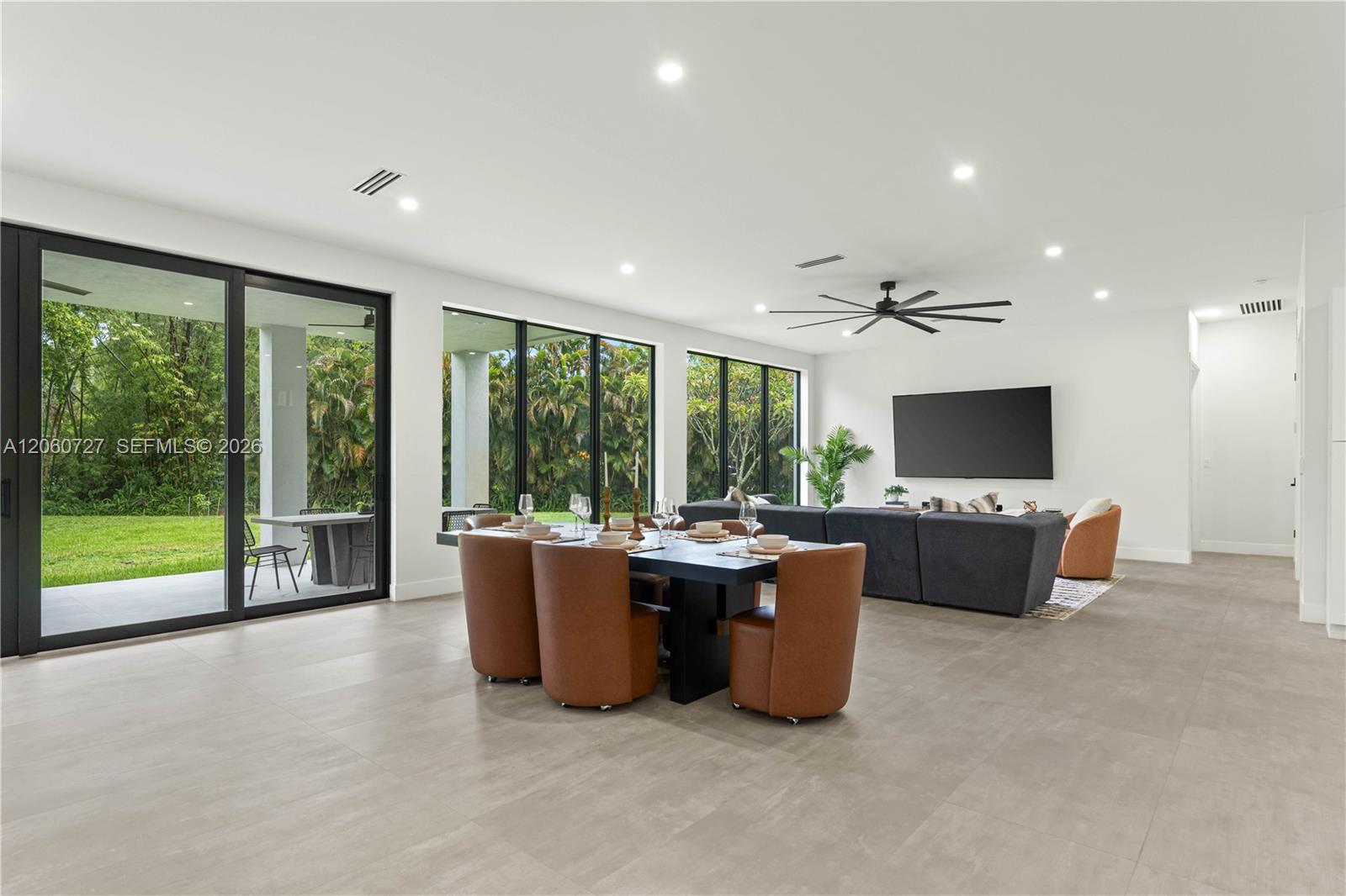 360 Holly Lane