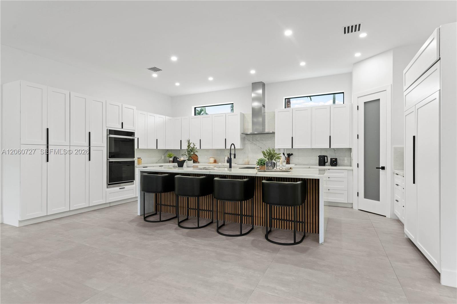 360 Holly Lane