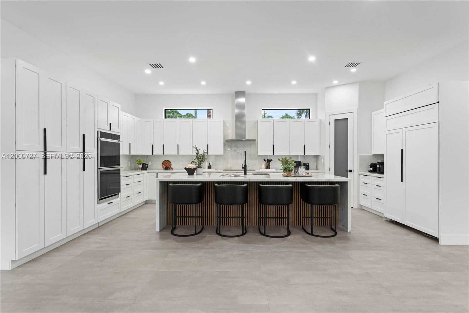 360 Holly Lane