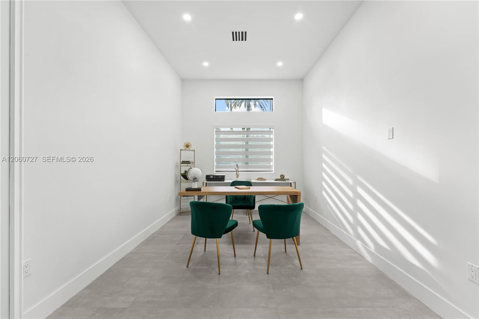 360 Holly Lane