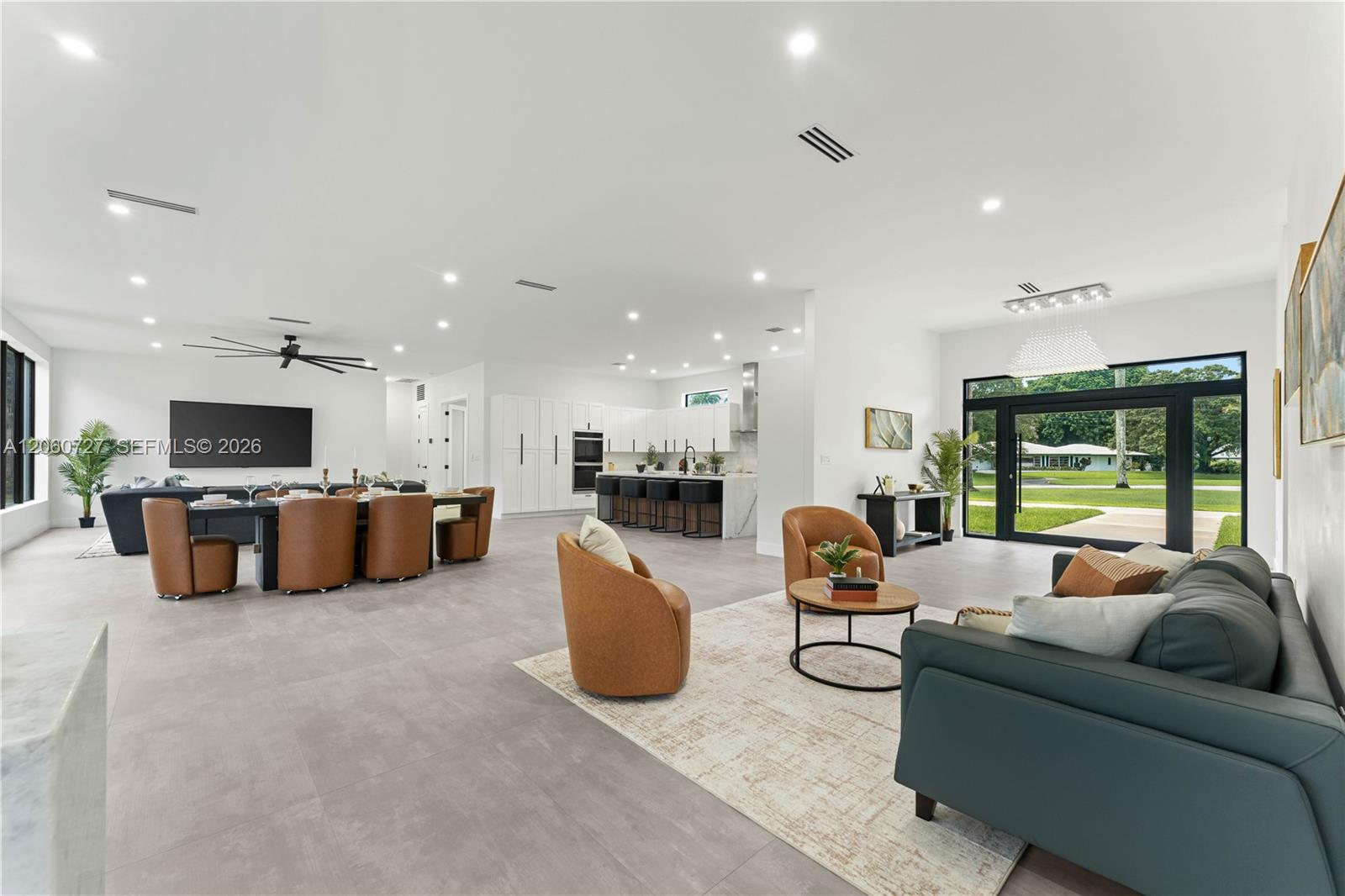 360 Holly Lane