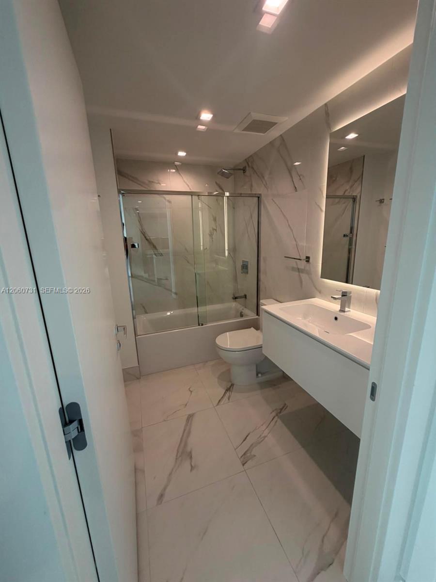 1170 E Hallandale Beach Boulevard