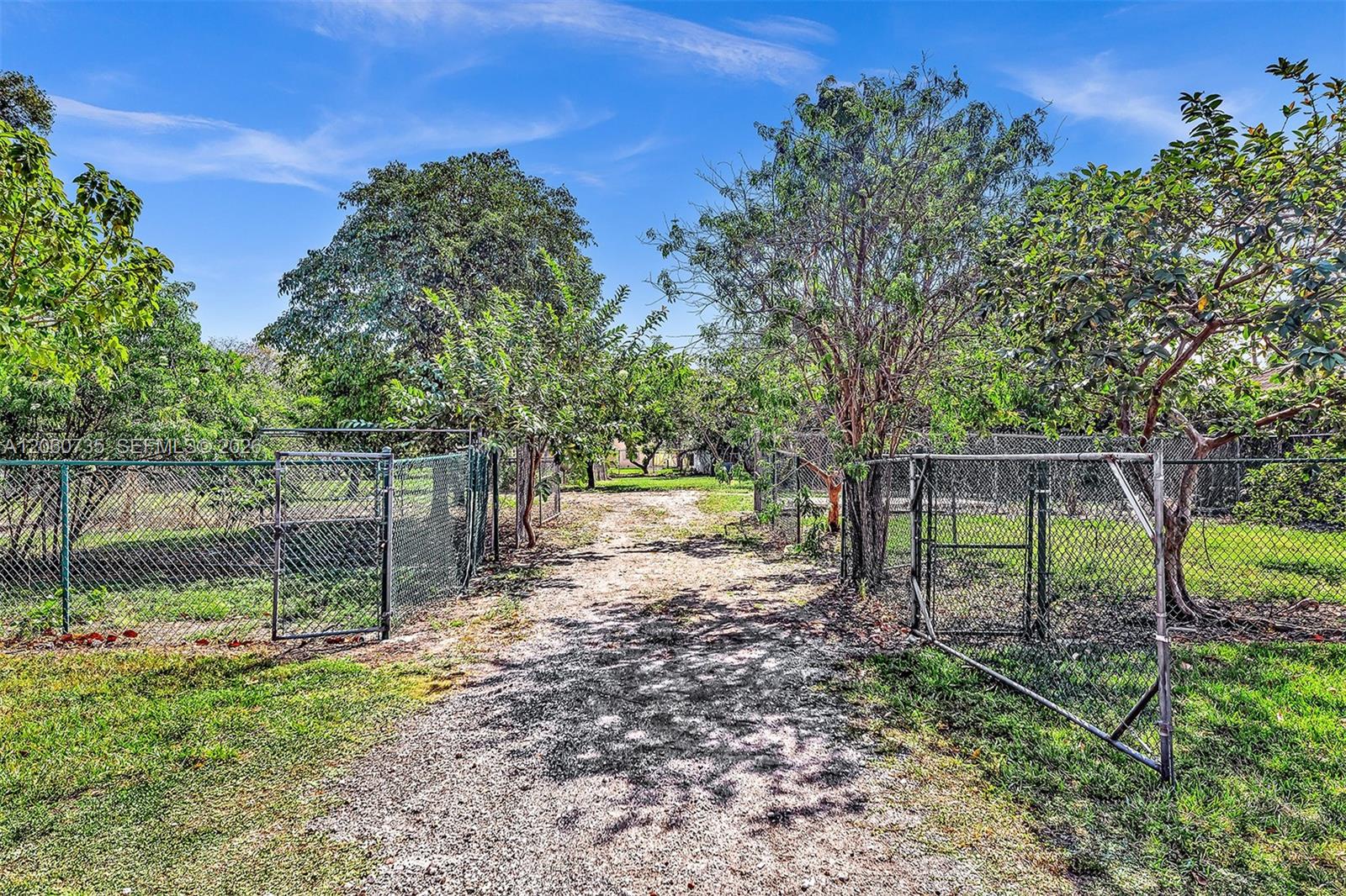279 NW 119th Avenue
