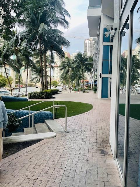 185 SW 7th Street