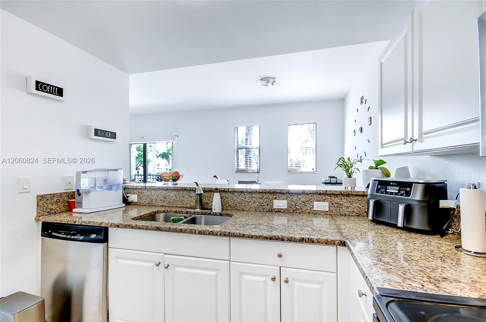 11403 NW 89th Street
