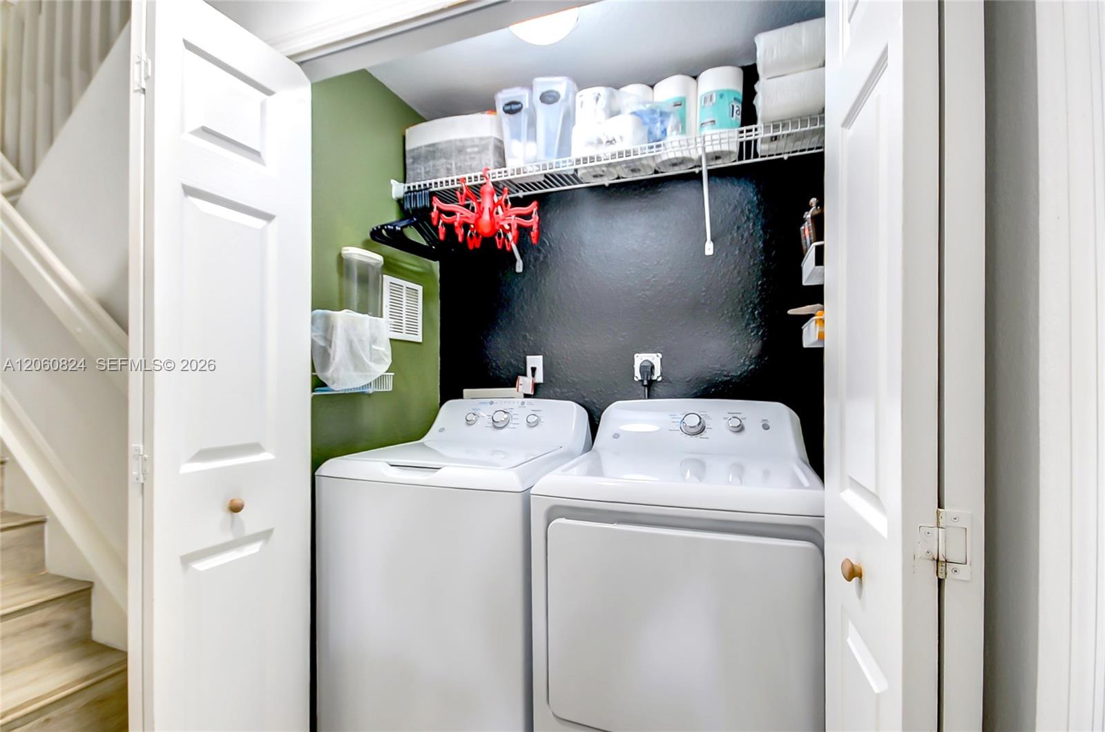 11403 NW 89th Street