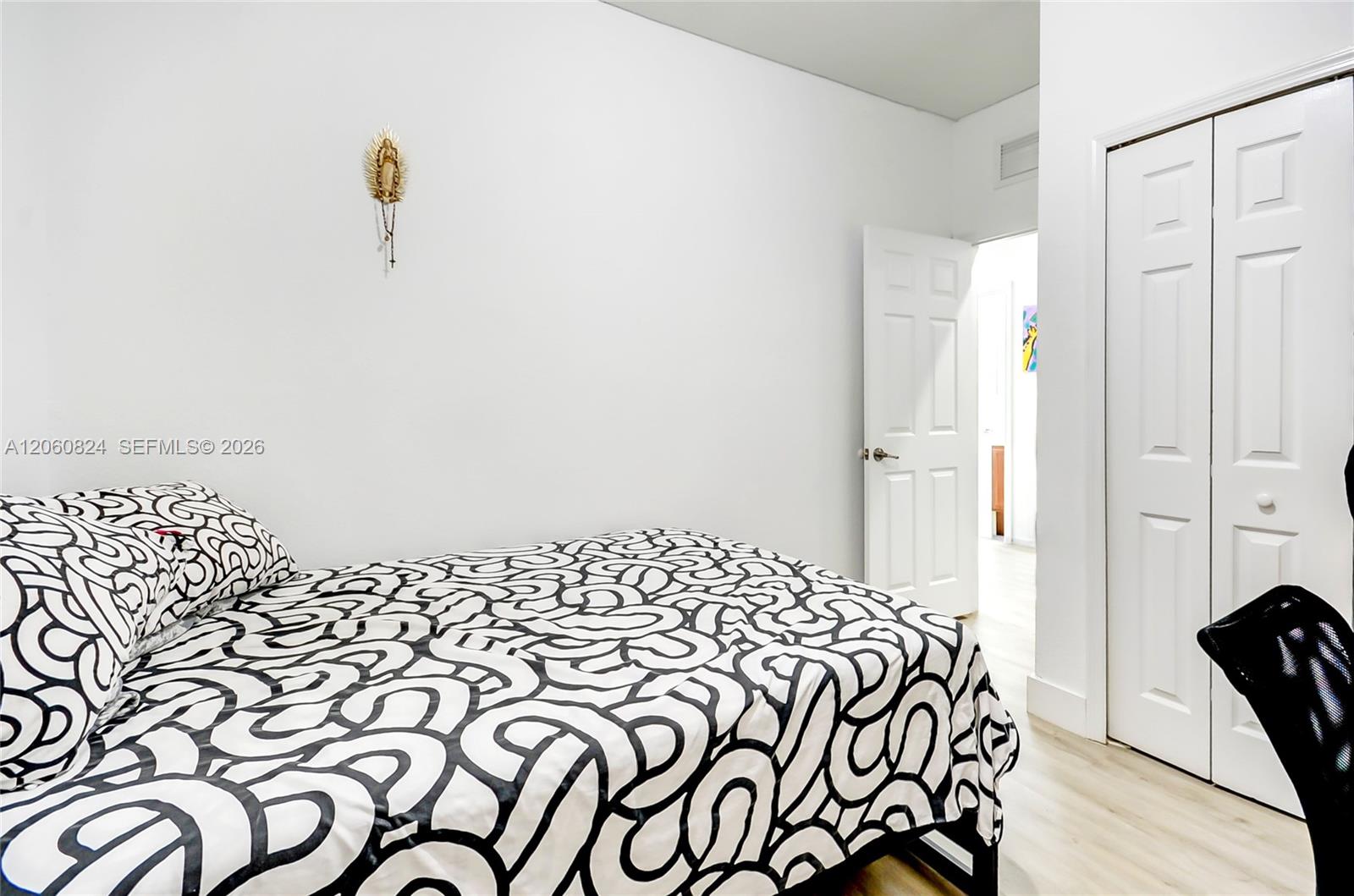 11403 NW 89th Street