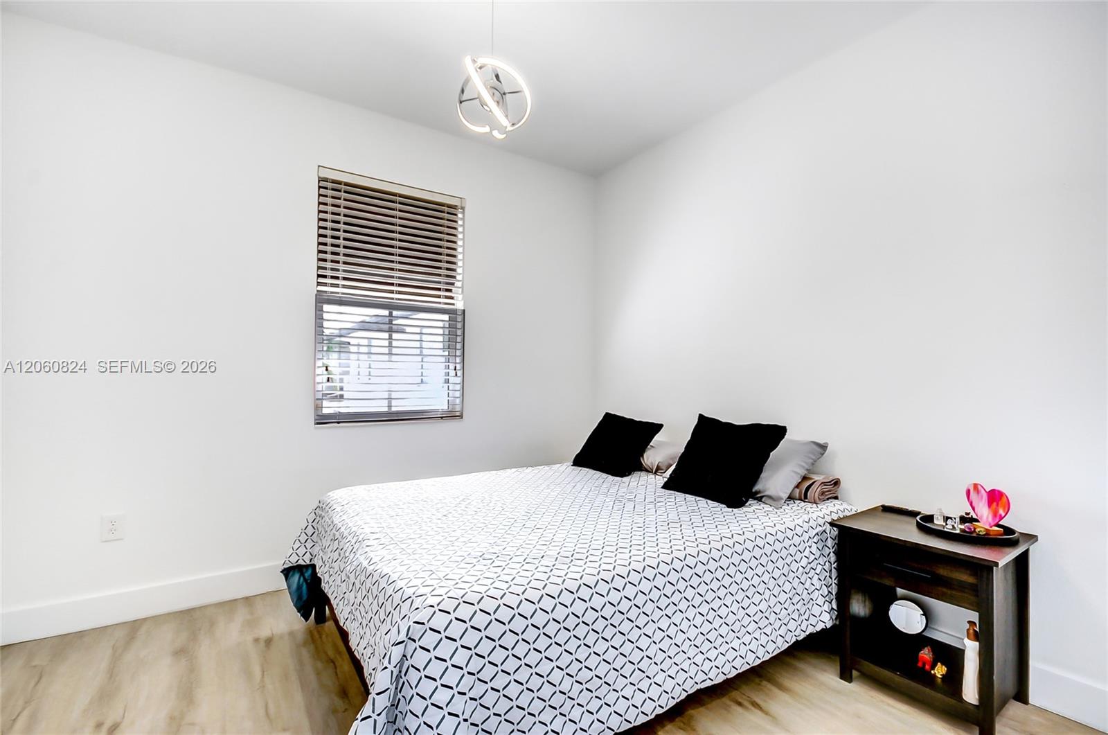 11403 NW 89th Street
