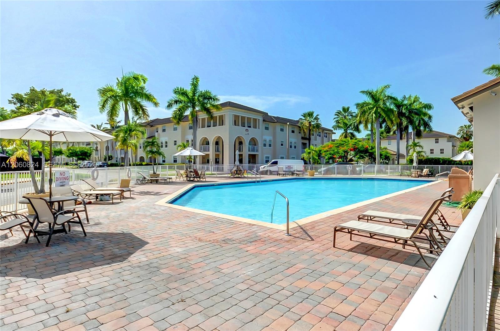 11403 NW 89th Street