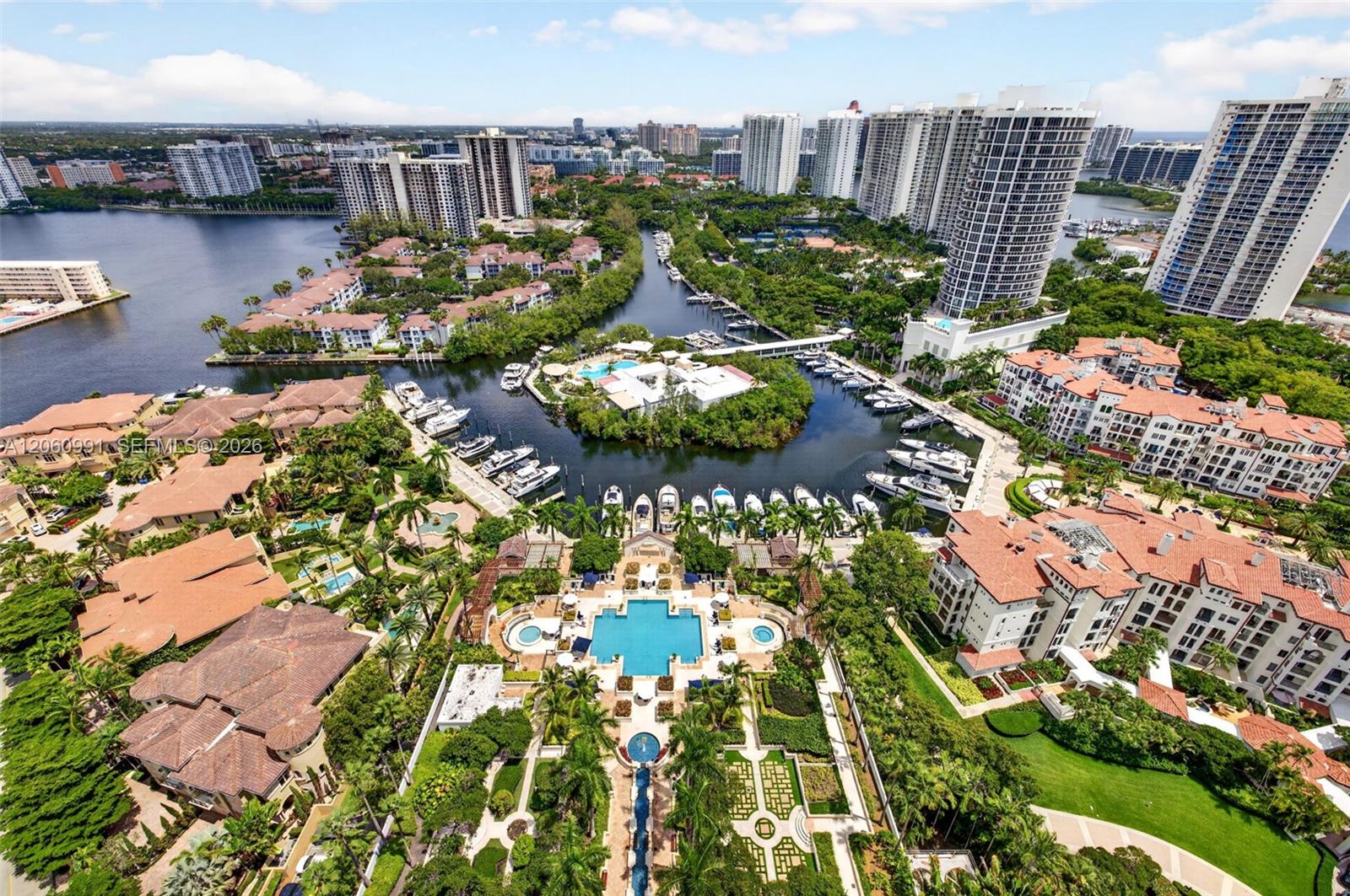 2000 Island Boulevard