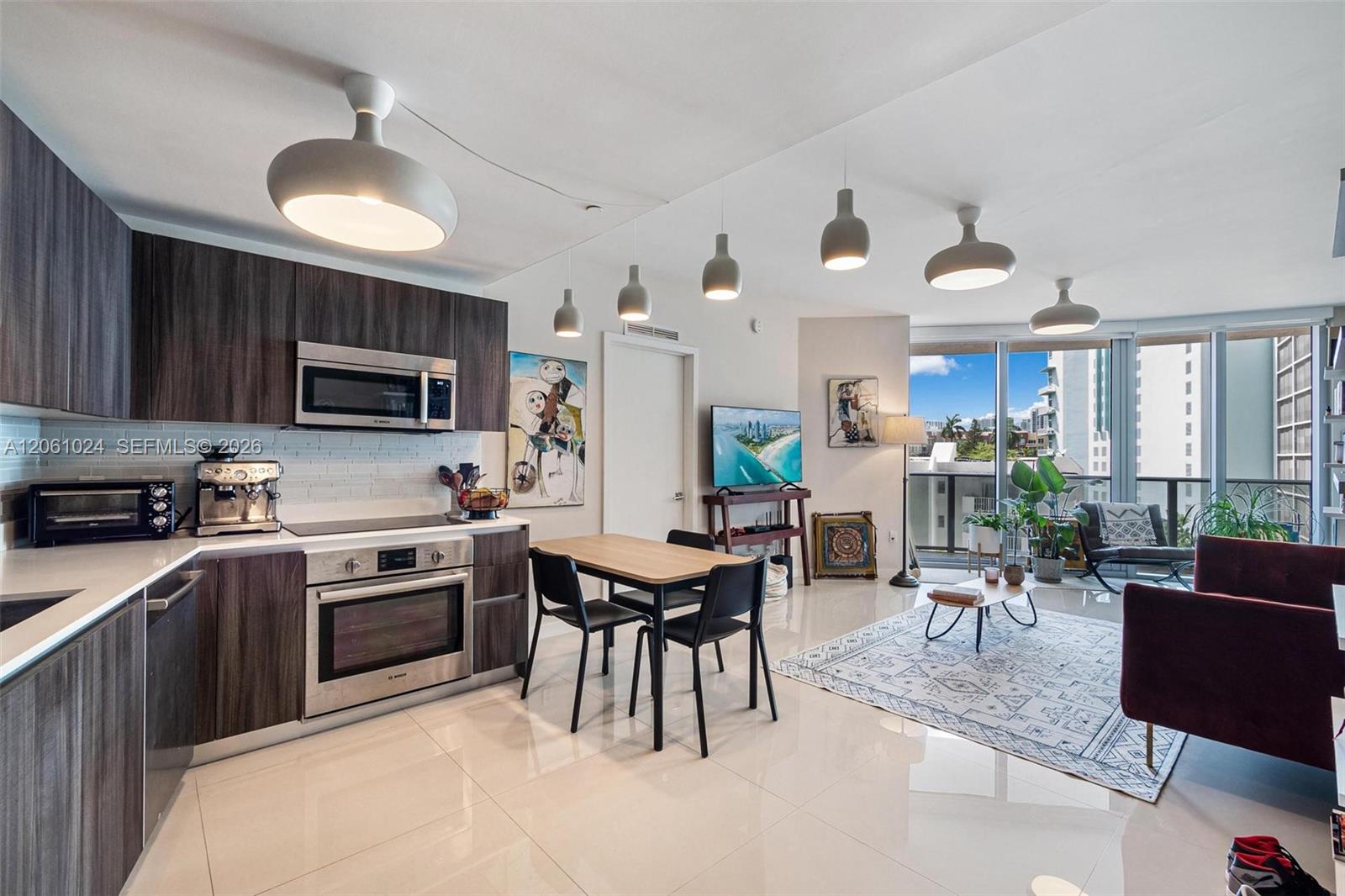 488 NE 18th Street