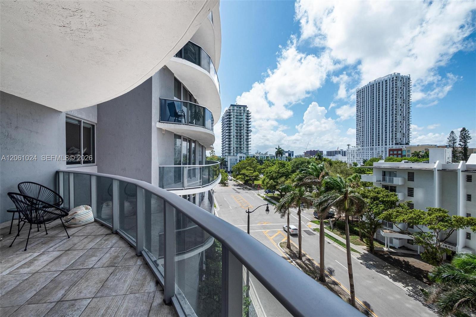 488 NE 18th Street