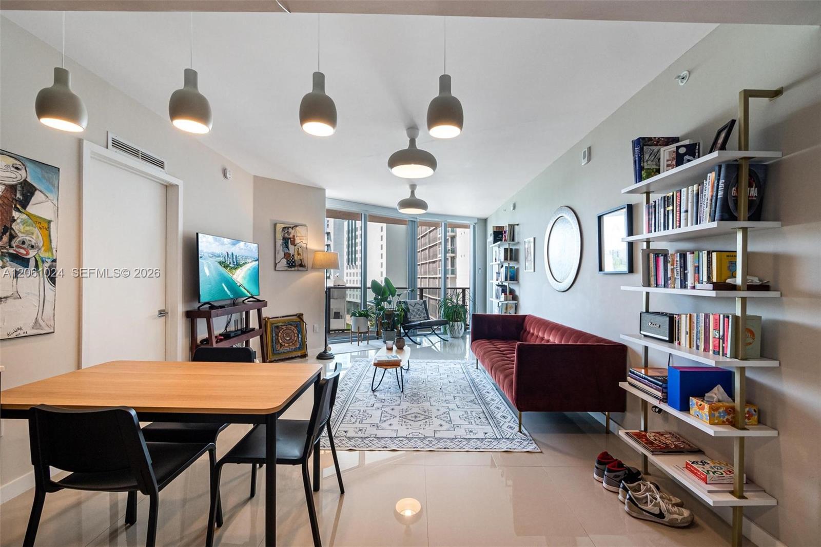 488 NE 18th Street