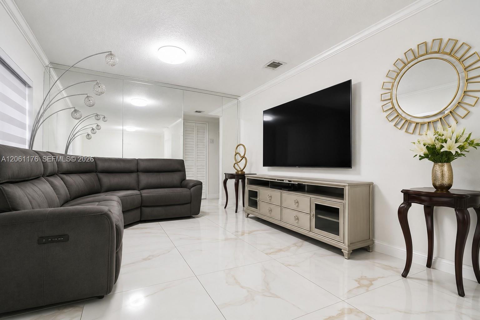 30 E 36th Street